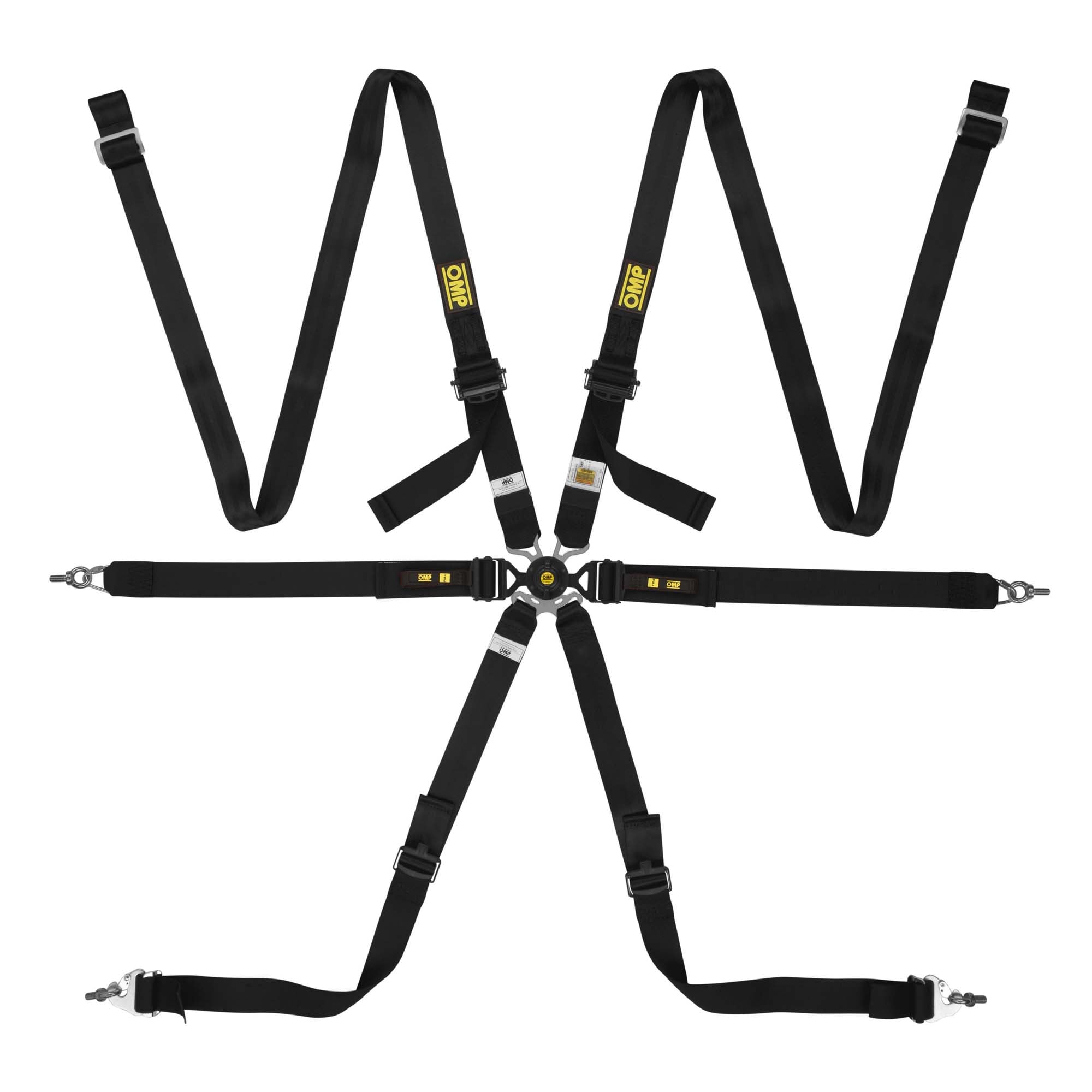 OMP One Versa endurance racing harness in black with camlock buckle and integrated pull-down adjusters, FIA 8853-2016 approved