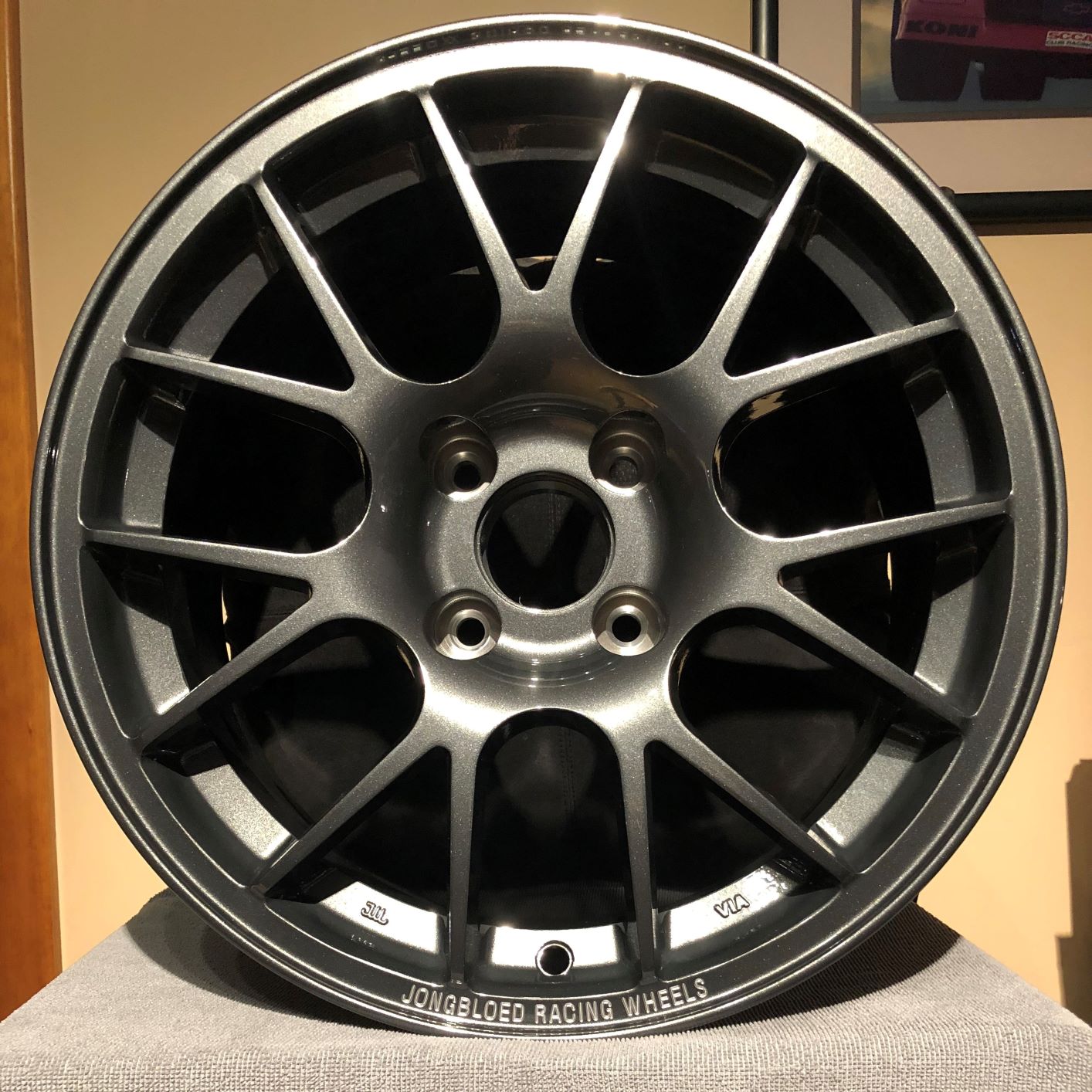 JRW 15x7 Spec E30 - 57.1, 4x100 ET15