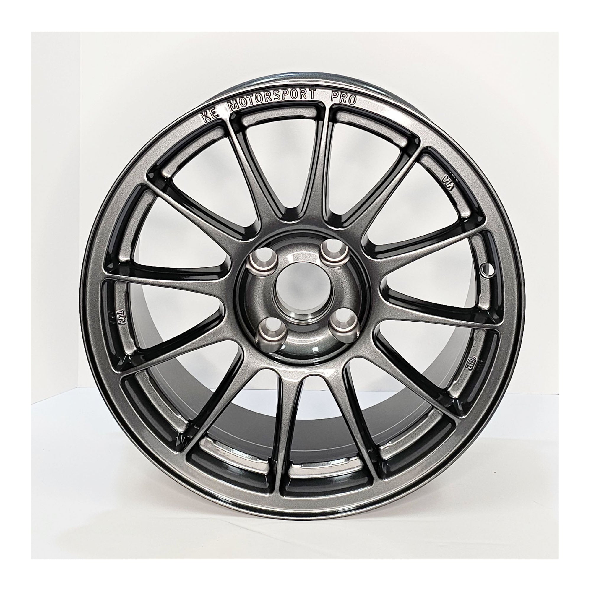 KE Motorsport PRO T12 15x7 Spec E30, B-Spec - 57.1, 4x100 ET25