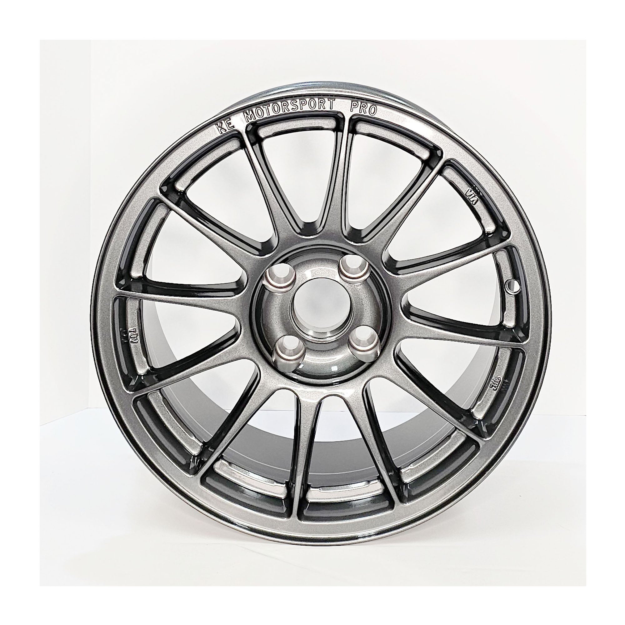 KE Motorsport PRO T12 15x7 Spec E30, B-Spec - 57.1, 4x100 ET25